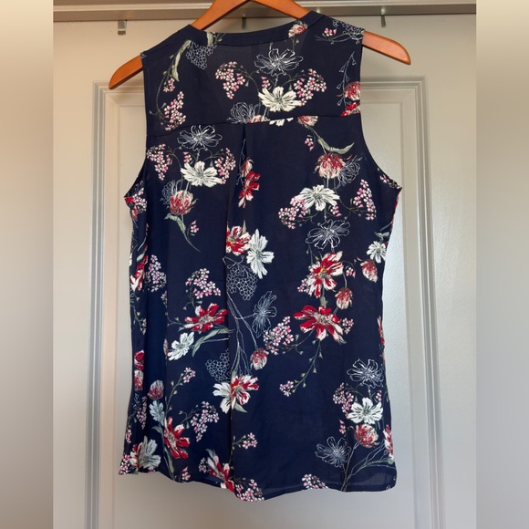 Floral Print Button Front Tank Brand: Maurices - Picture 3 of 6